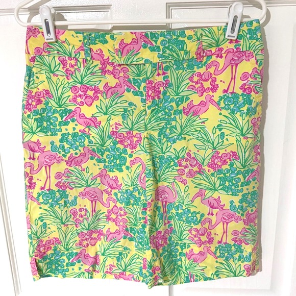 Lilly Pulitzer Pants - Lilly Pulitzer Flamingo Pelican Tropical Shorts Yellow Palm Beach Fit Size 6